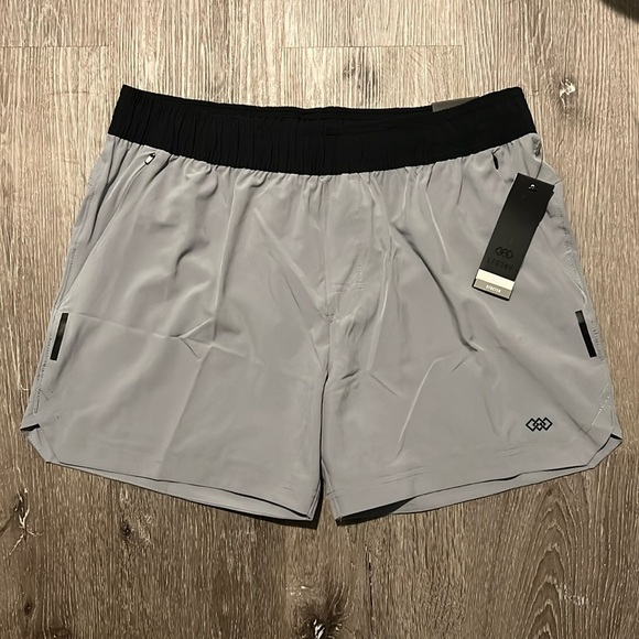 Men’s Legend Shorts - Picture 1 of 8